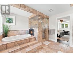 111 Whispering Pine Trail, Aurora, ON L4G4X8 Photo 26
