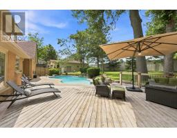 111 Whispering Pine Trail, Aurora, ON L4G4X8 Photo 43