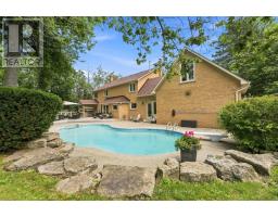 111 Whispering Pine Trail, Aurora, ON L4G4X8 Photo 45