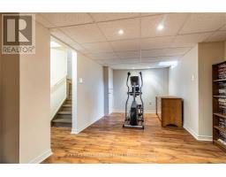 13 Dawson Crescent, Milton, ON L9T5H8 Photo 7