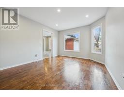 Living room - 2456 Sixth Line, Oakville, ON L6H5Z8 Photo 11