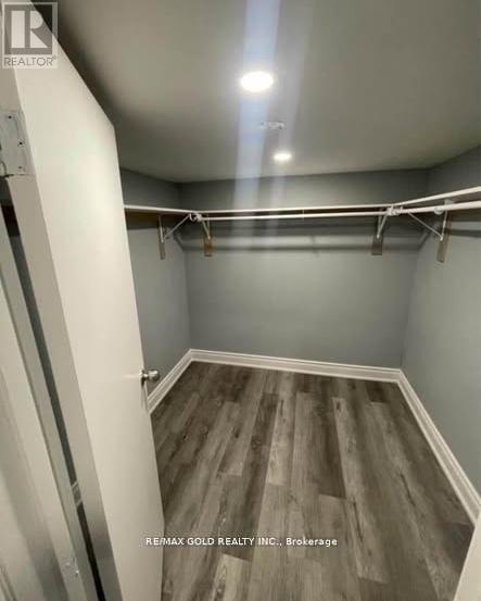 36 WINDMILL BOULEVARD - 21