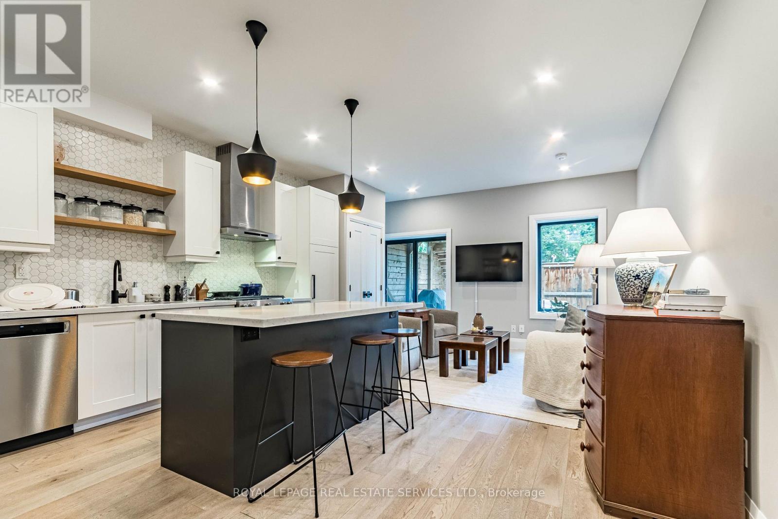 238 GARDEN AVENUE - 22