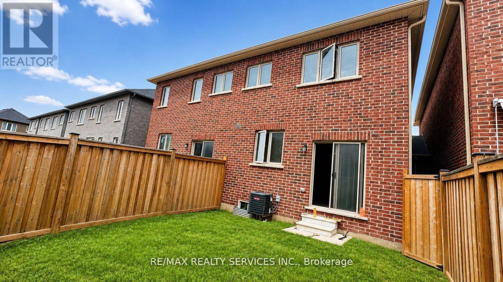 23 SAIL ROAD - 18