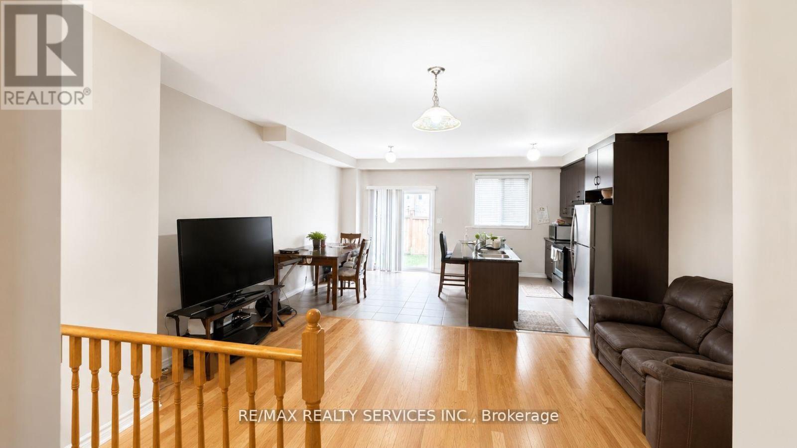 23 SAIL ROAD - 7