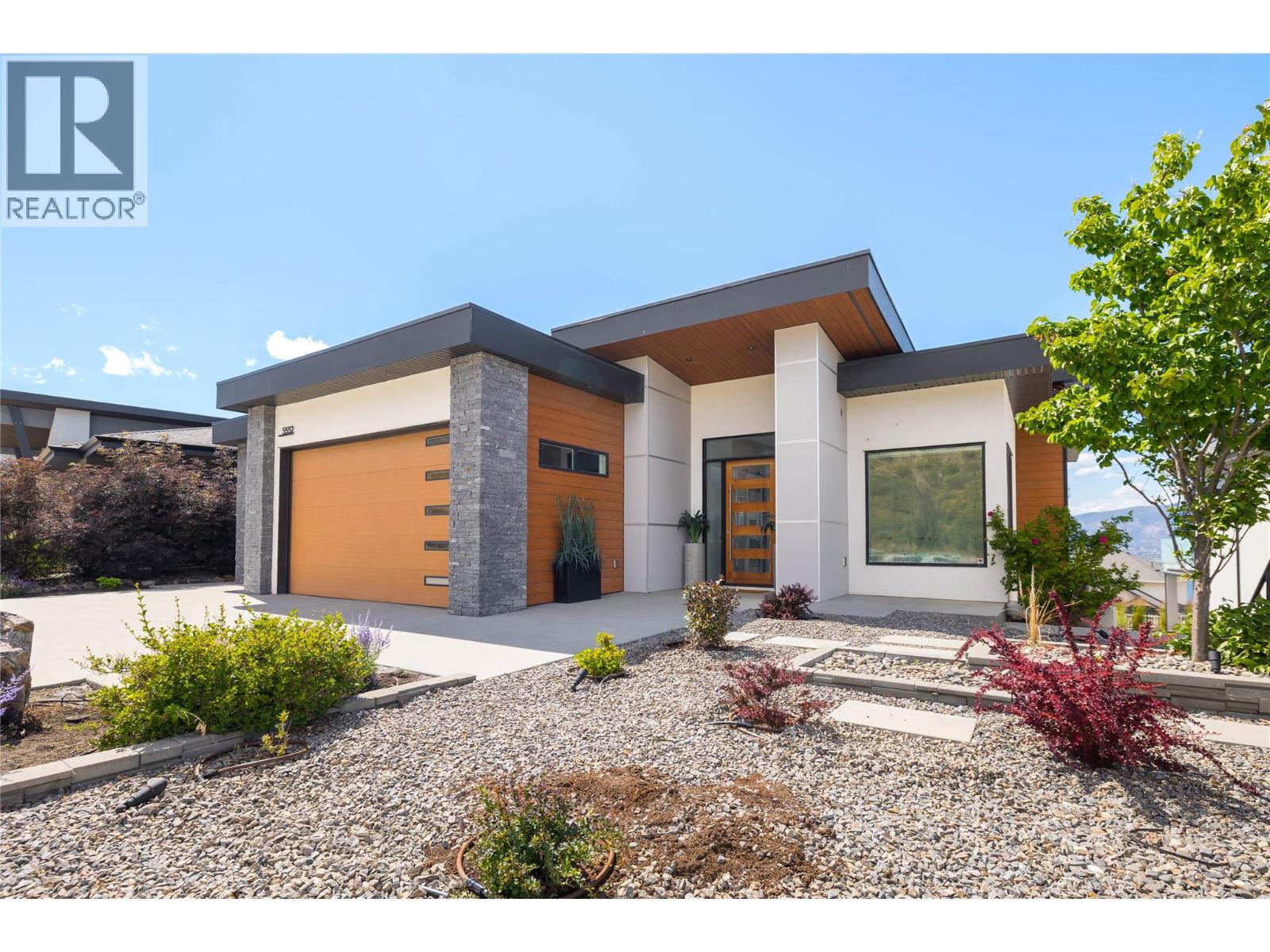 5552 Upper Mission Drive - Image 49