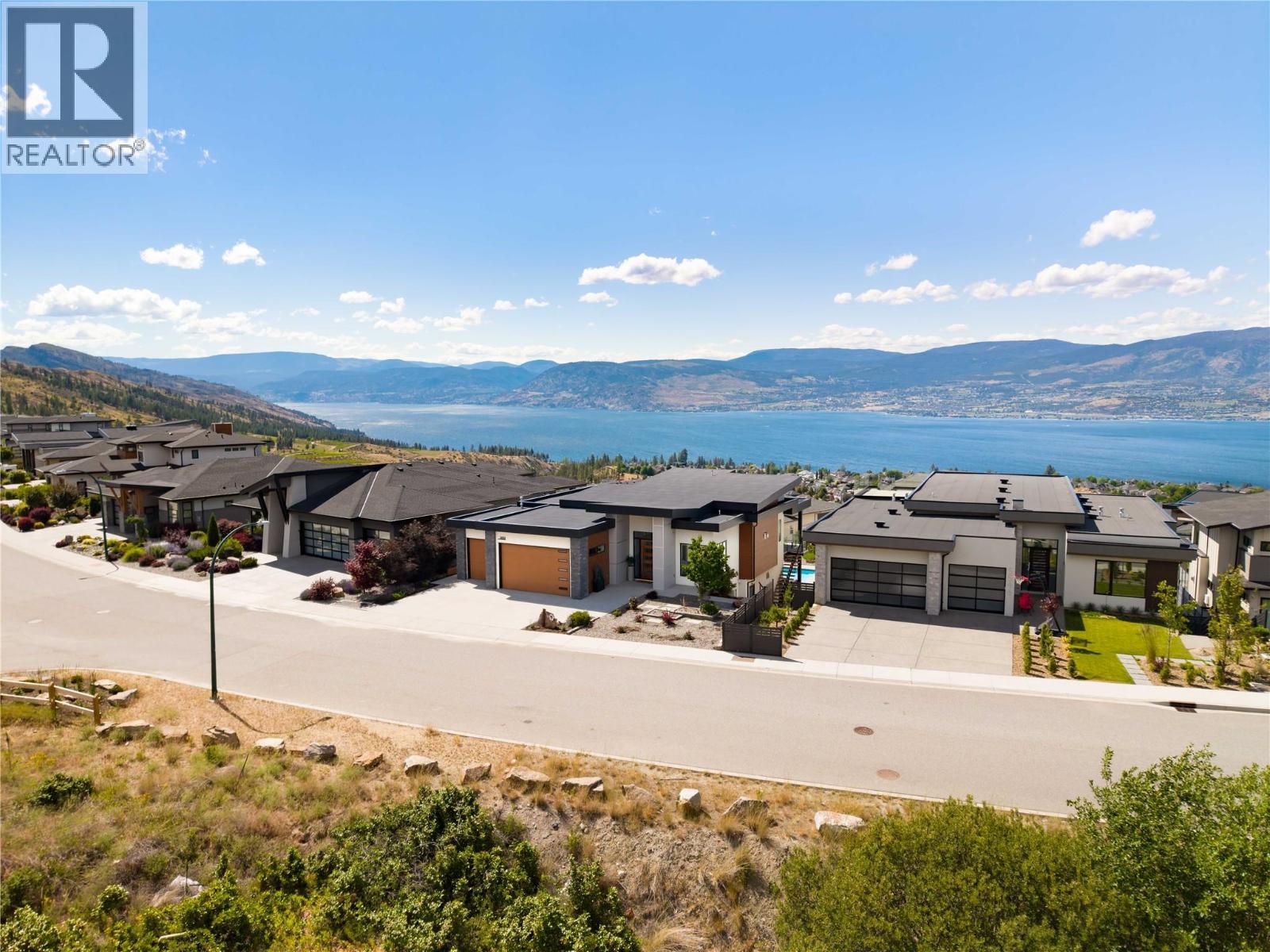 5552 Upper Mission Drive - Image 53