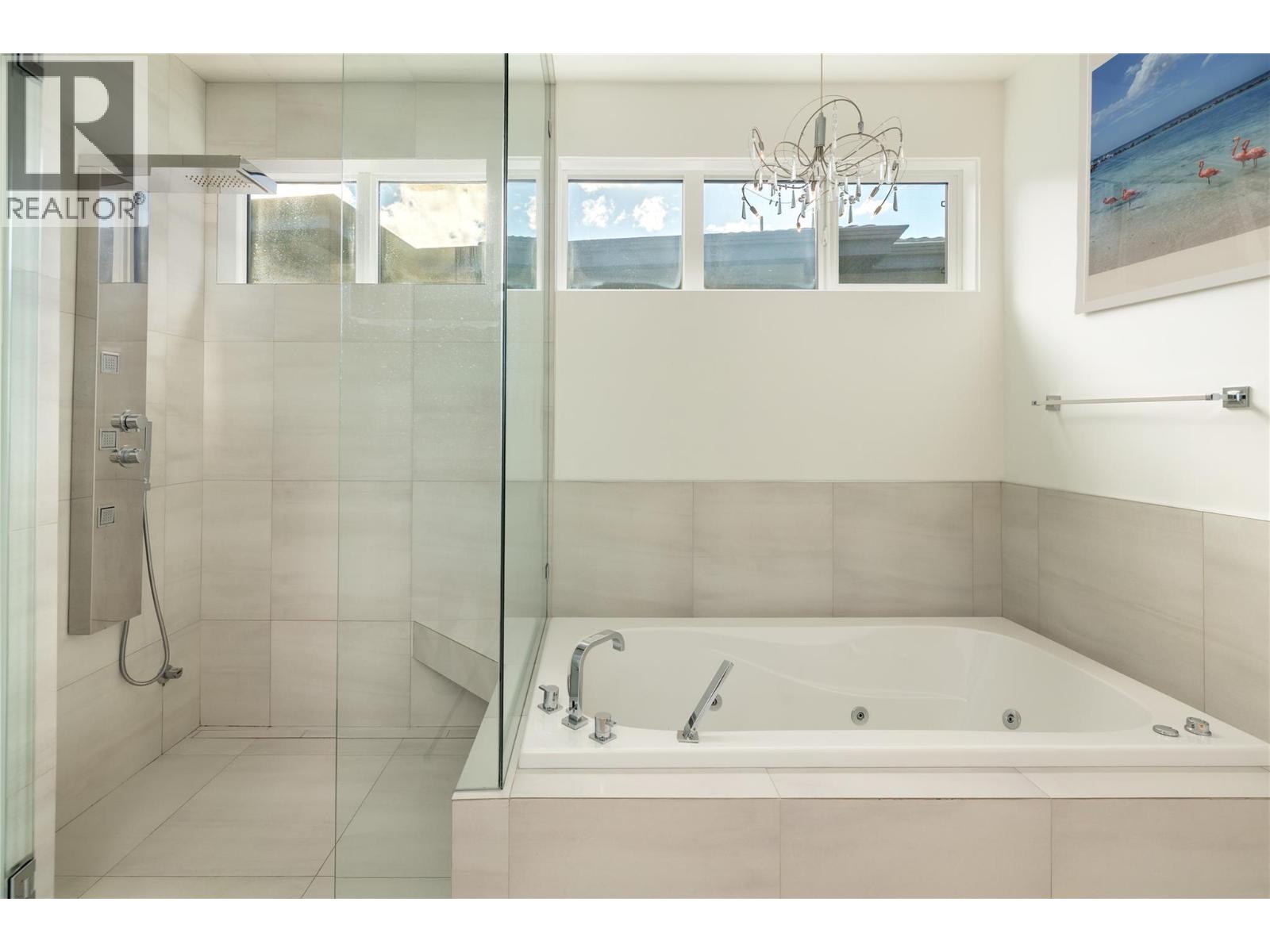 5552 Upper Mission Drive - Image 24
