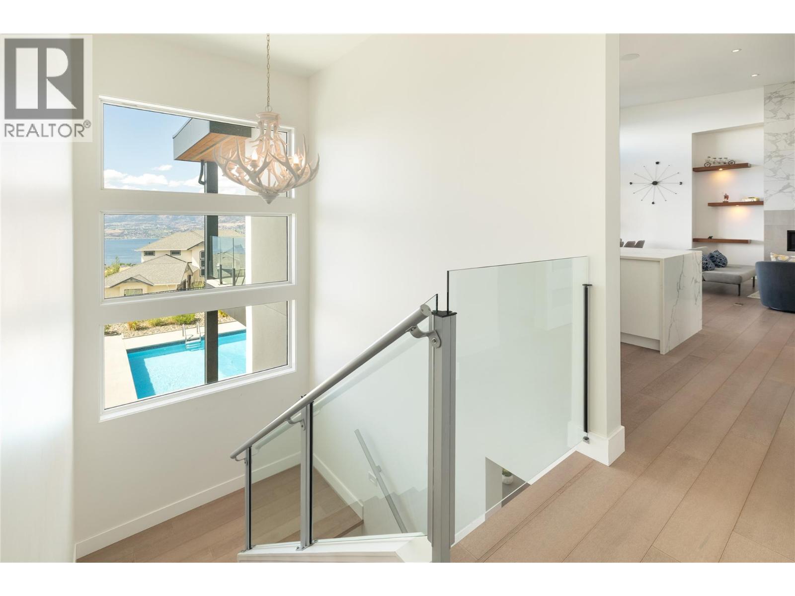 5552 Upper Mission Drive - 27
