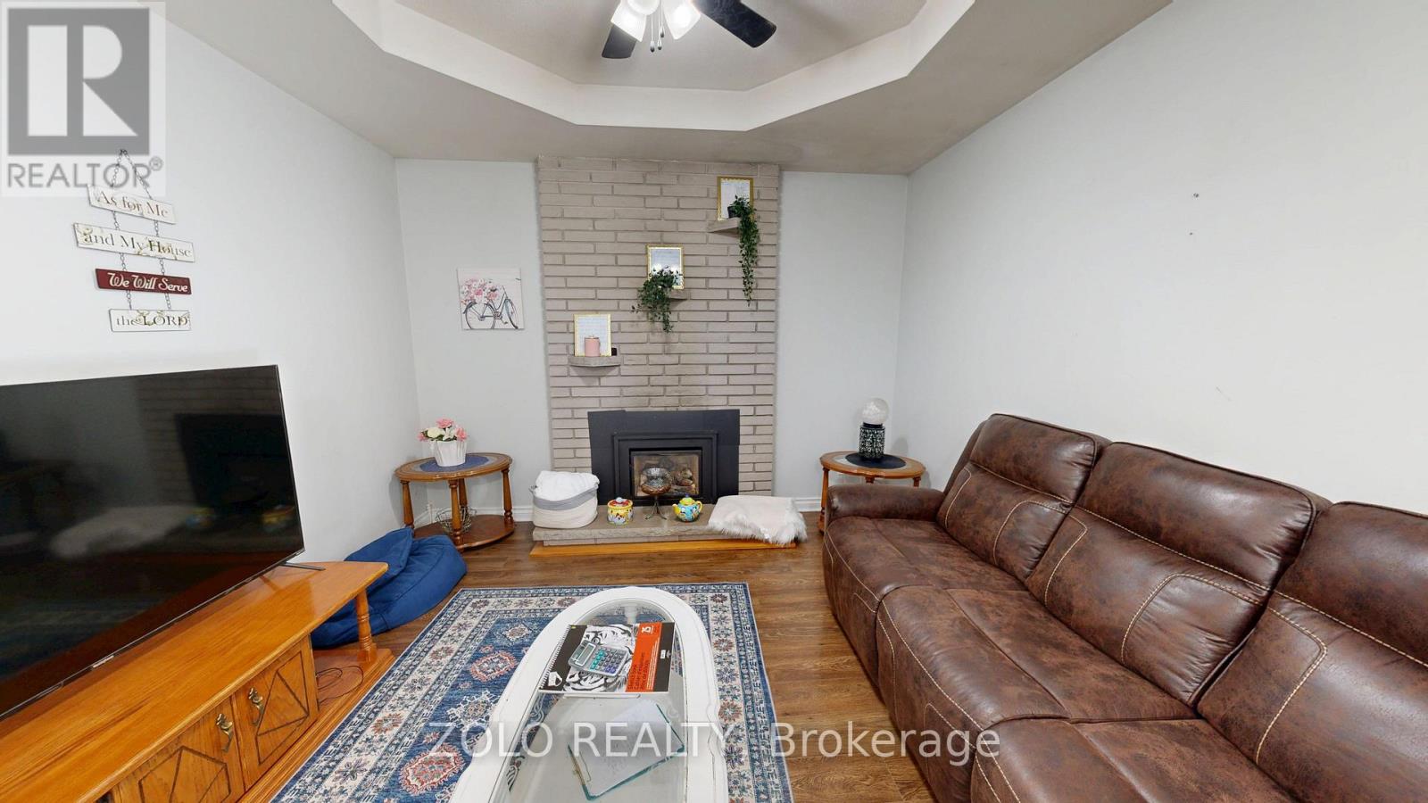31 APPLEWOOD LANE - 11