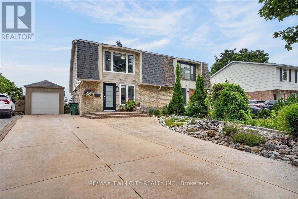 23 BRIAR KNOLL DRIVE — photo 3
