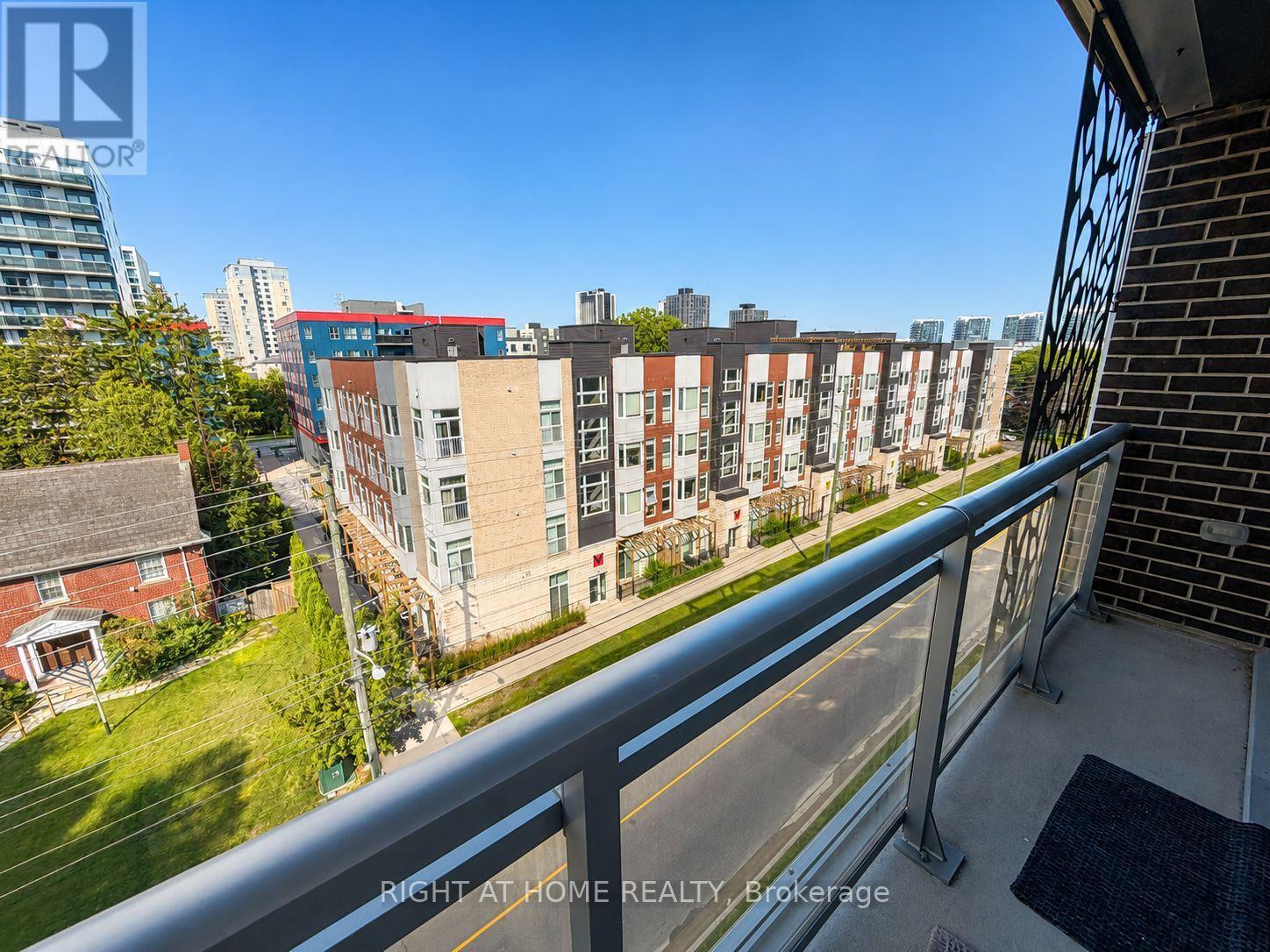 #713 250 ALBERT STREET - 15