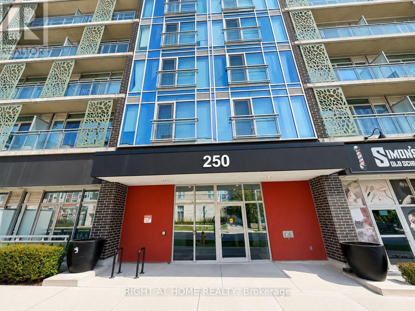 #713 250 ALBERT STREET - 20
