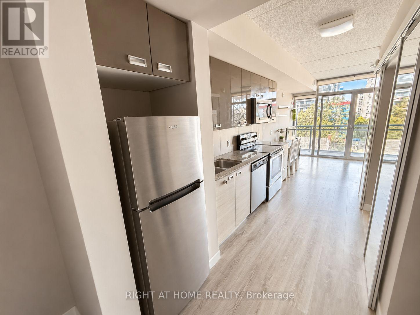 #713 250 ALBERT STREET - 6