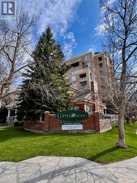 4107, 24 Hemlock Crescent SW