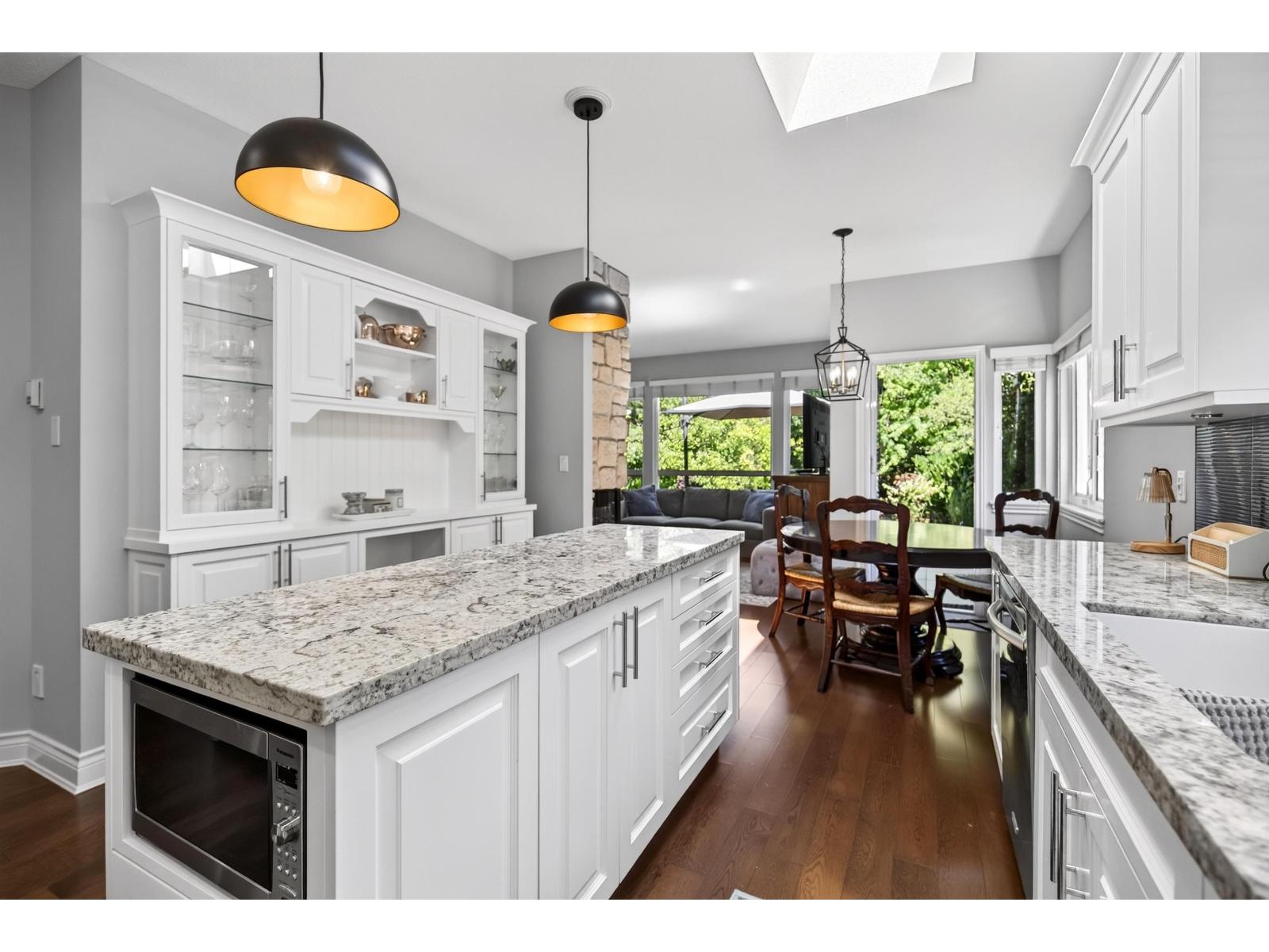 4 Bed, 4 Bath House for Sale in Surrey – 48 3355 MORGAN CREEK WAY, Surrey – MLS# R3151962 - Image 15