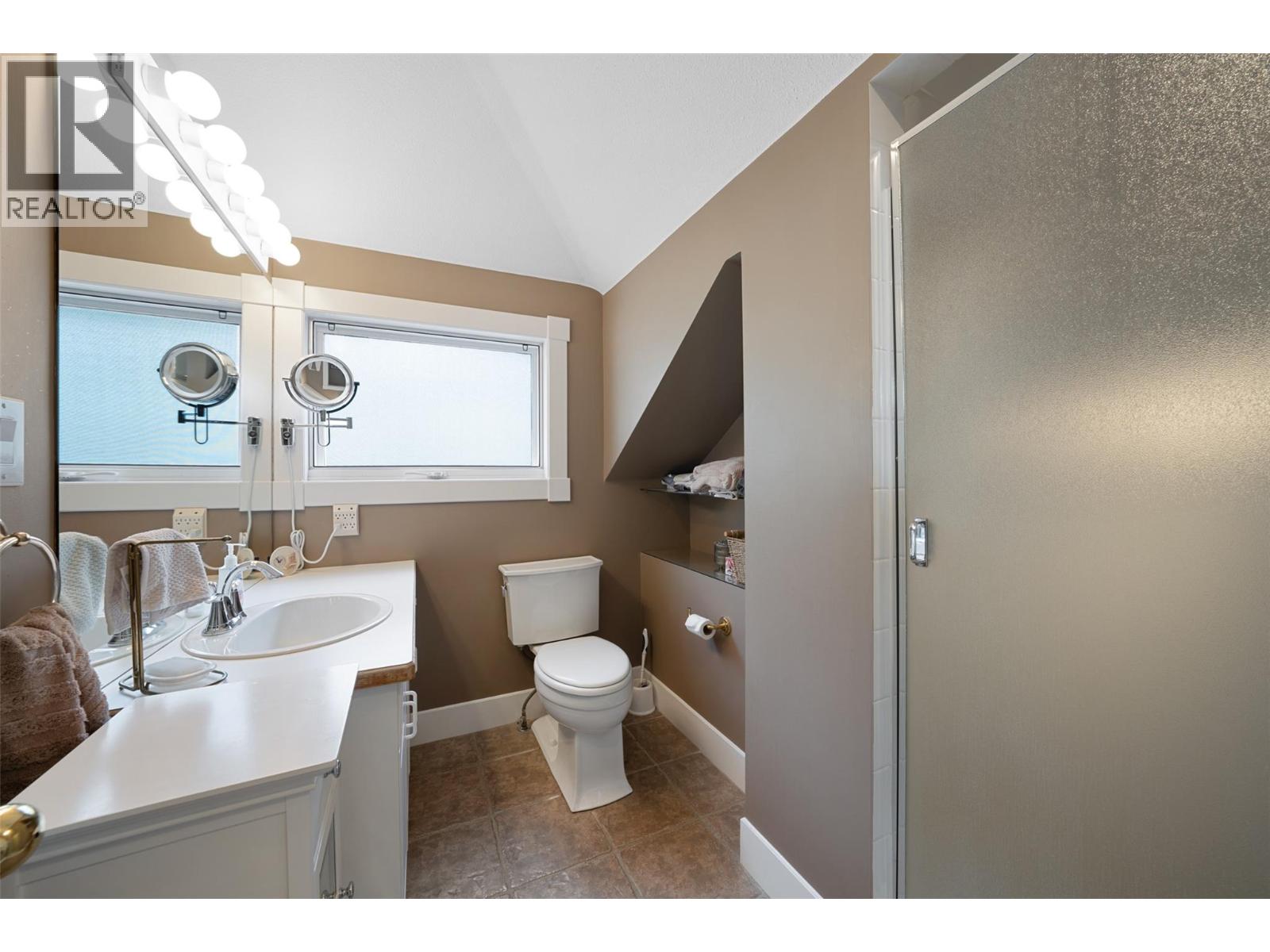 205 Merlin Court - 16