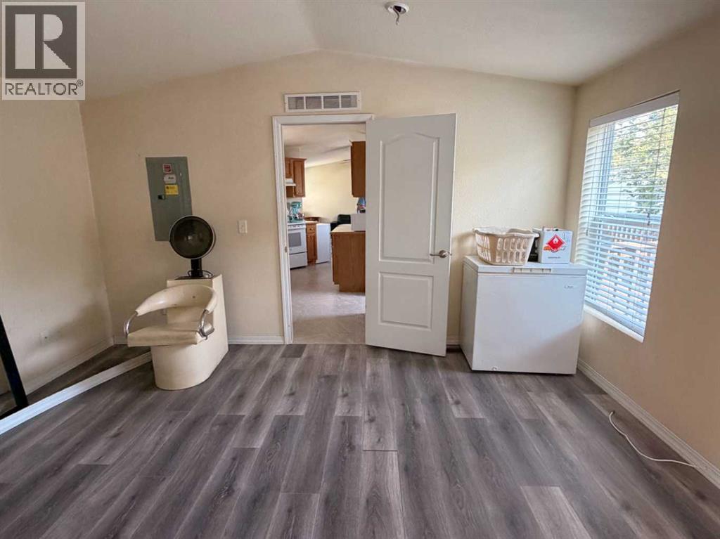18, 1609 14 Street - Image 12