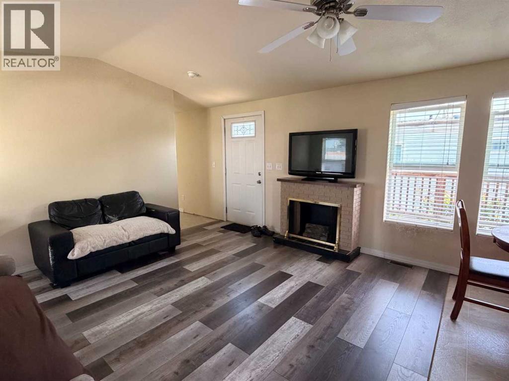 18, 1609 14 Street - Image 20
