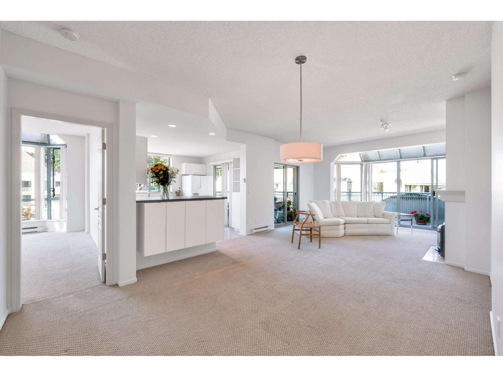 2 Bed, 2 Bath Apartment for Sale in Surrey – 402 1765 MARTIN DRIVE, Surrey – MLS# R3149896 - Image 17