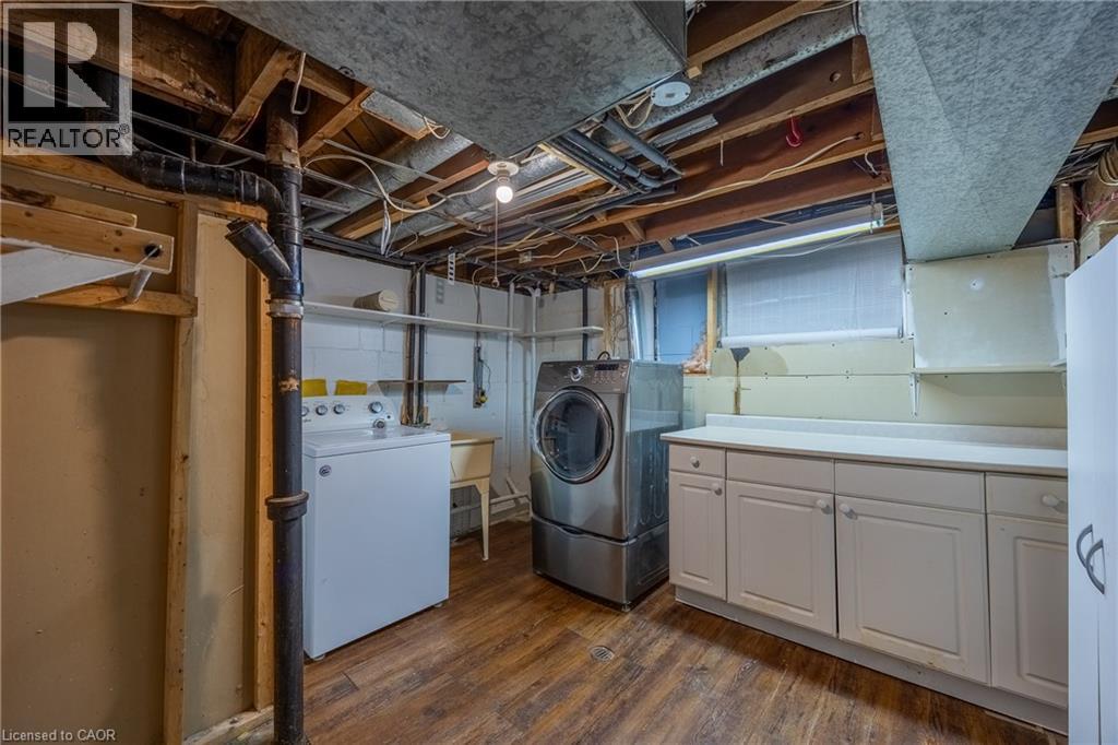 82 SALISBURY Avenue - Image 24