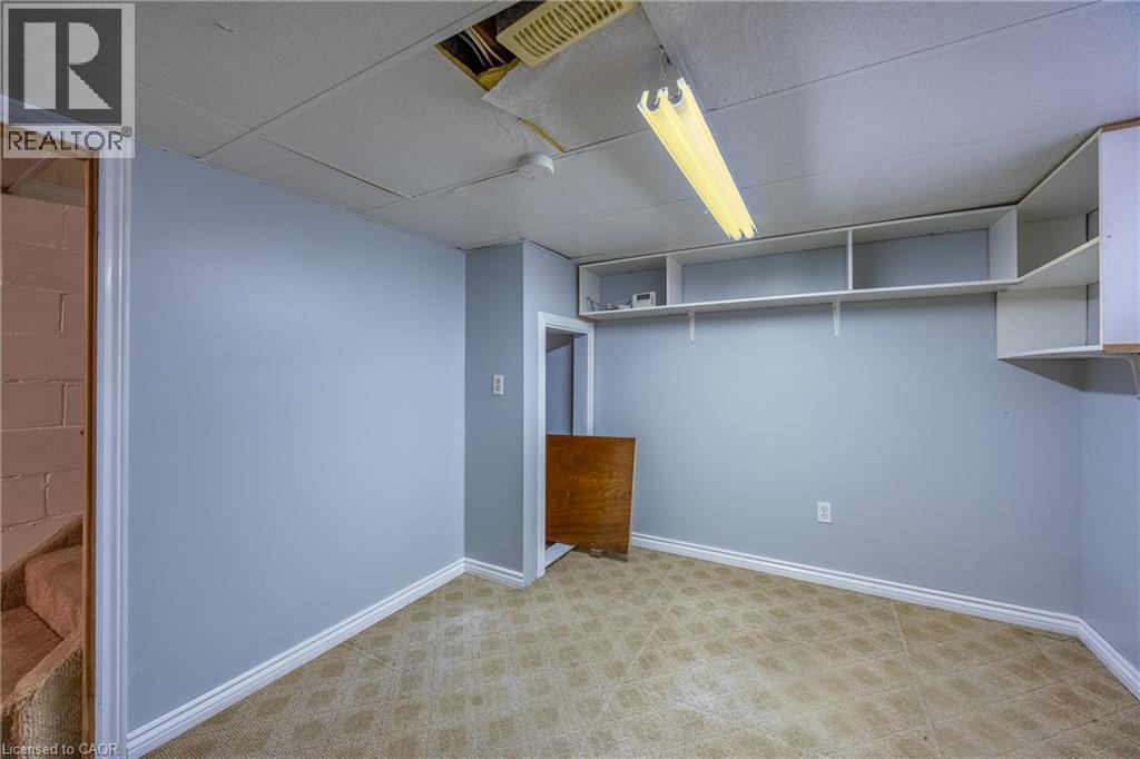 82 SALISBURY Avenue - Image 20