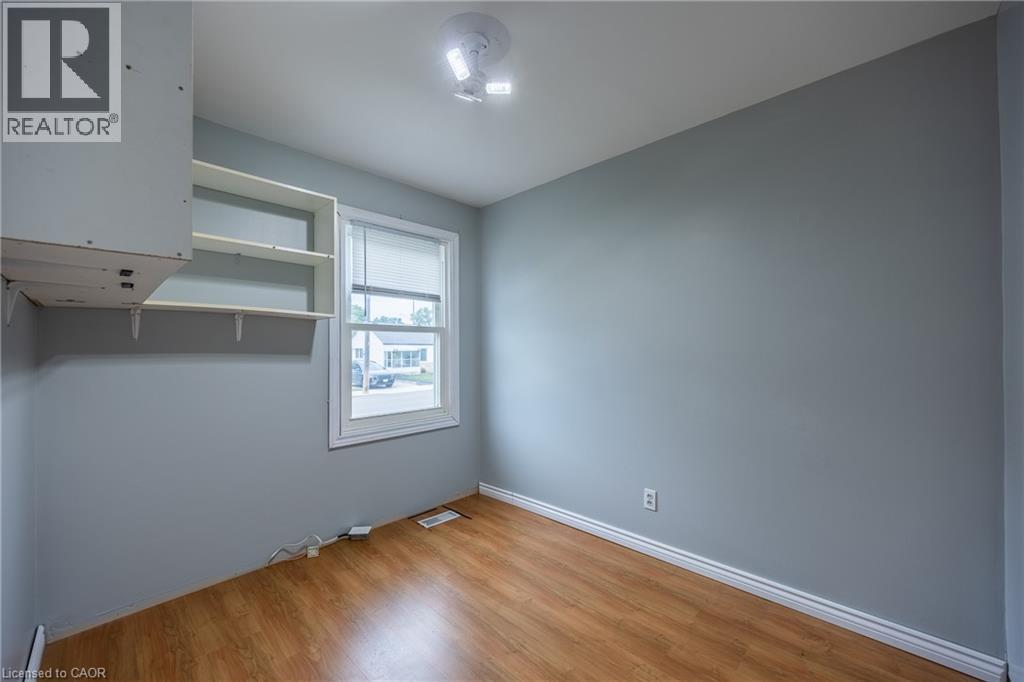 82 SALISBURY Avenue - Image 7