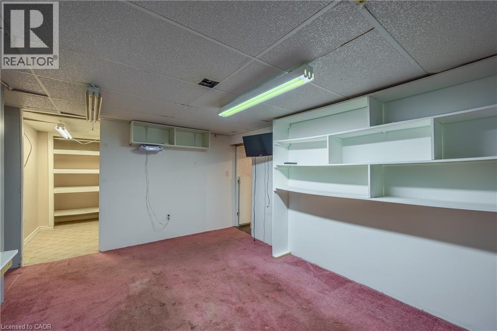 82 SALISBURY Avenue - 22