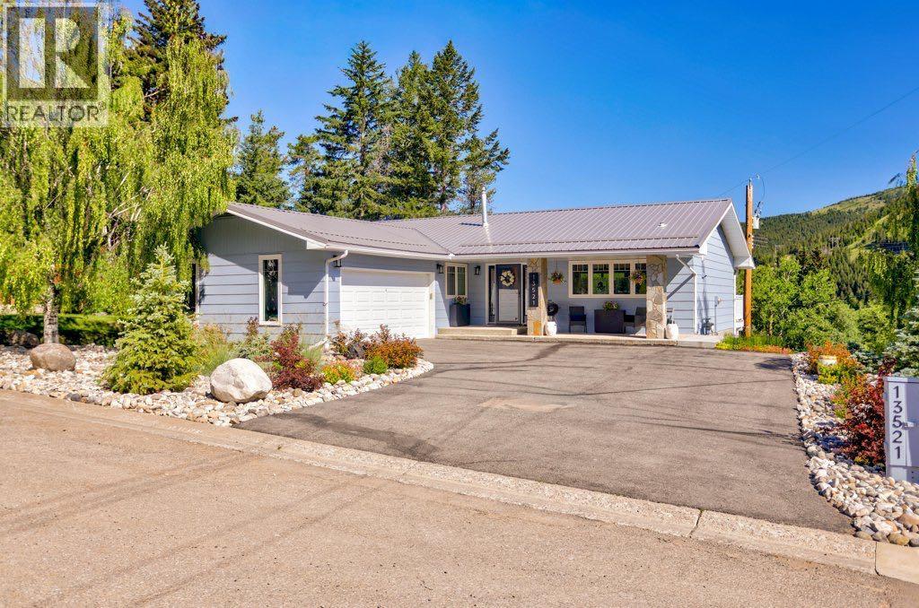 13521 15 Avenue, Blairmore — photo 3