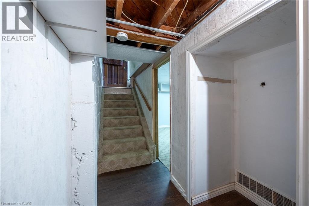 82 SALISBURY Avenue - 18