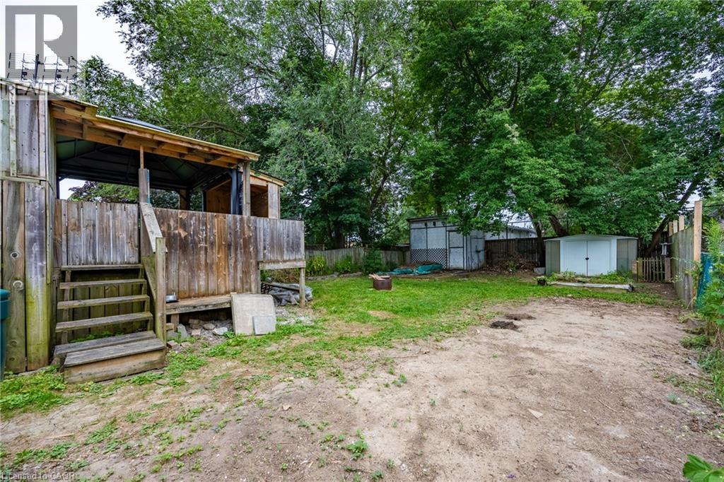 82 SALISBURY Avenue - Image 30