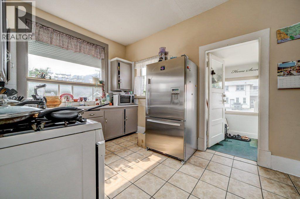 12316 21 Avenue - Image 22
