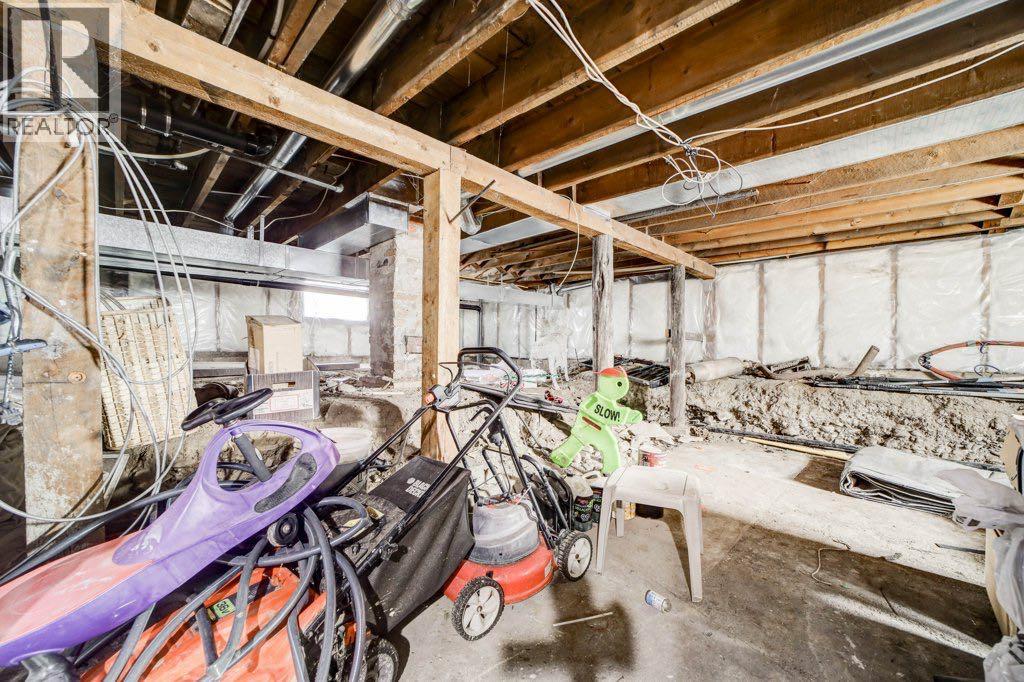 12316 21 Avenue - 34