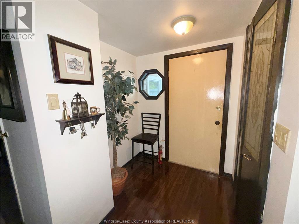 117 STEVEN COURT - 4