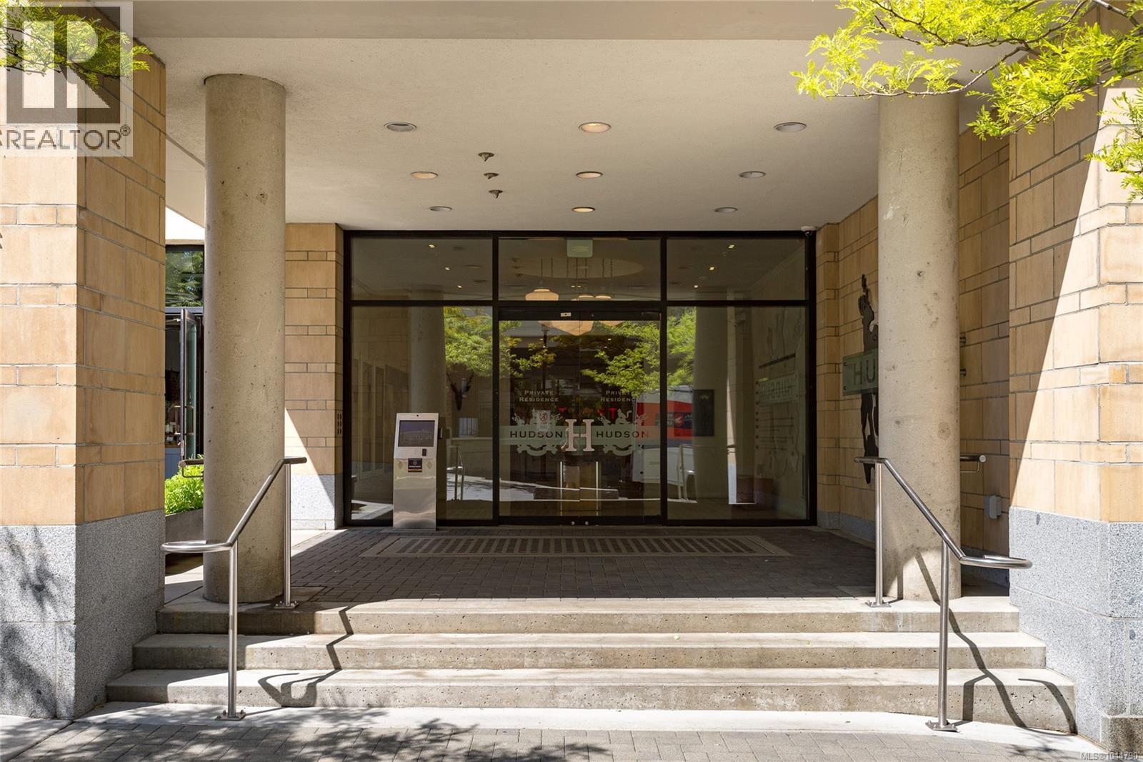 #339 770 Fisgard St - Image 3