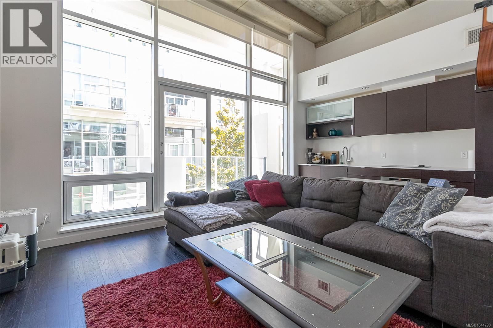 #339 770 Fisgard St - Image 5