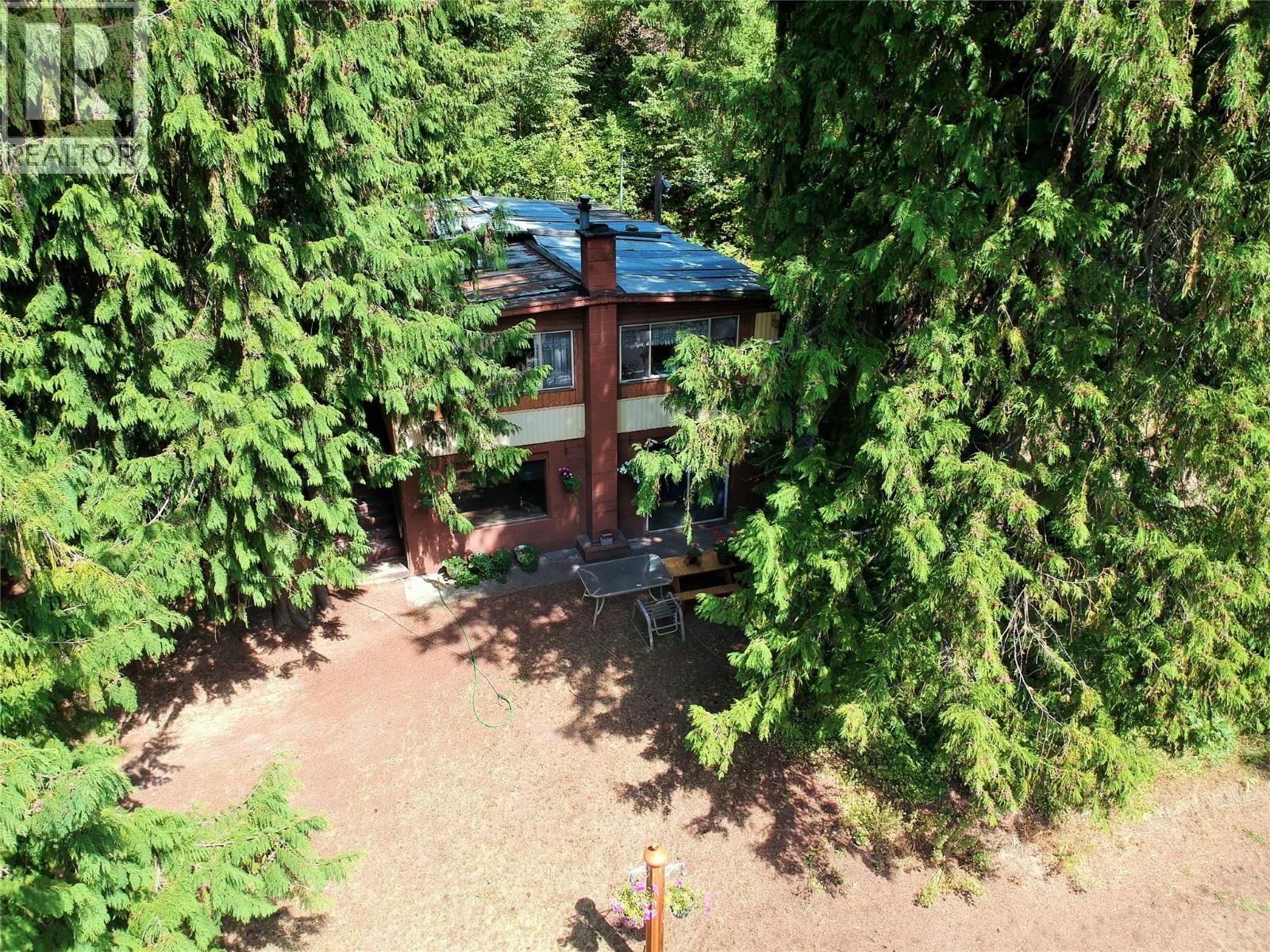 30 Old Town Road - Image 13