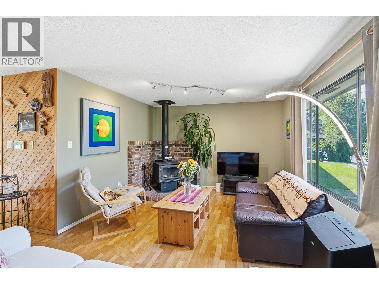 2813 Cranna Crescent - 11