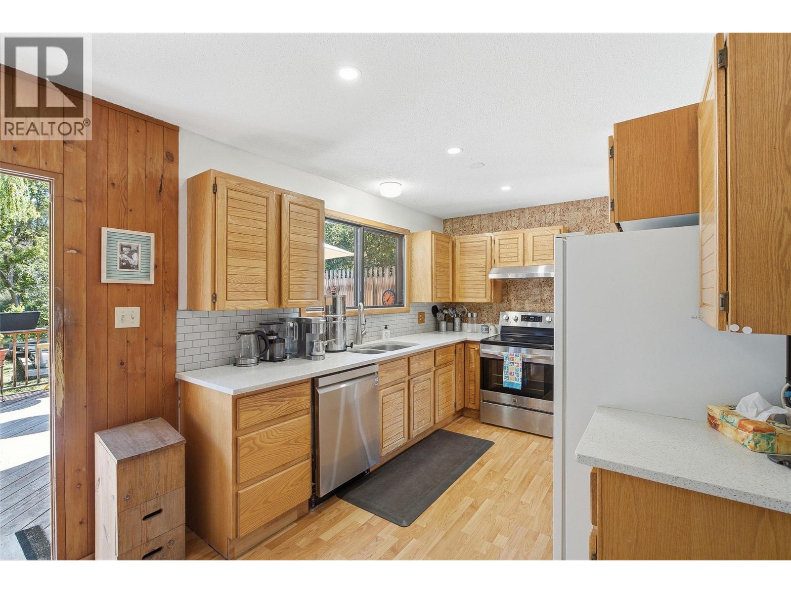 2813 Cranna Crescent - 18