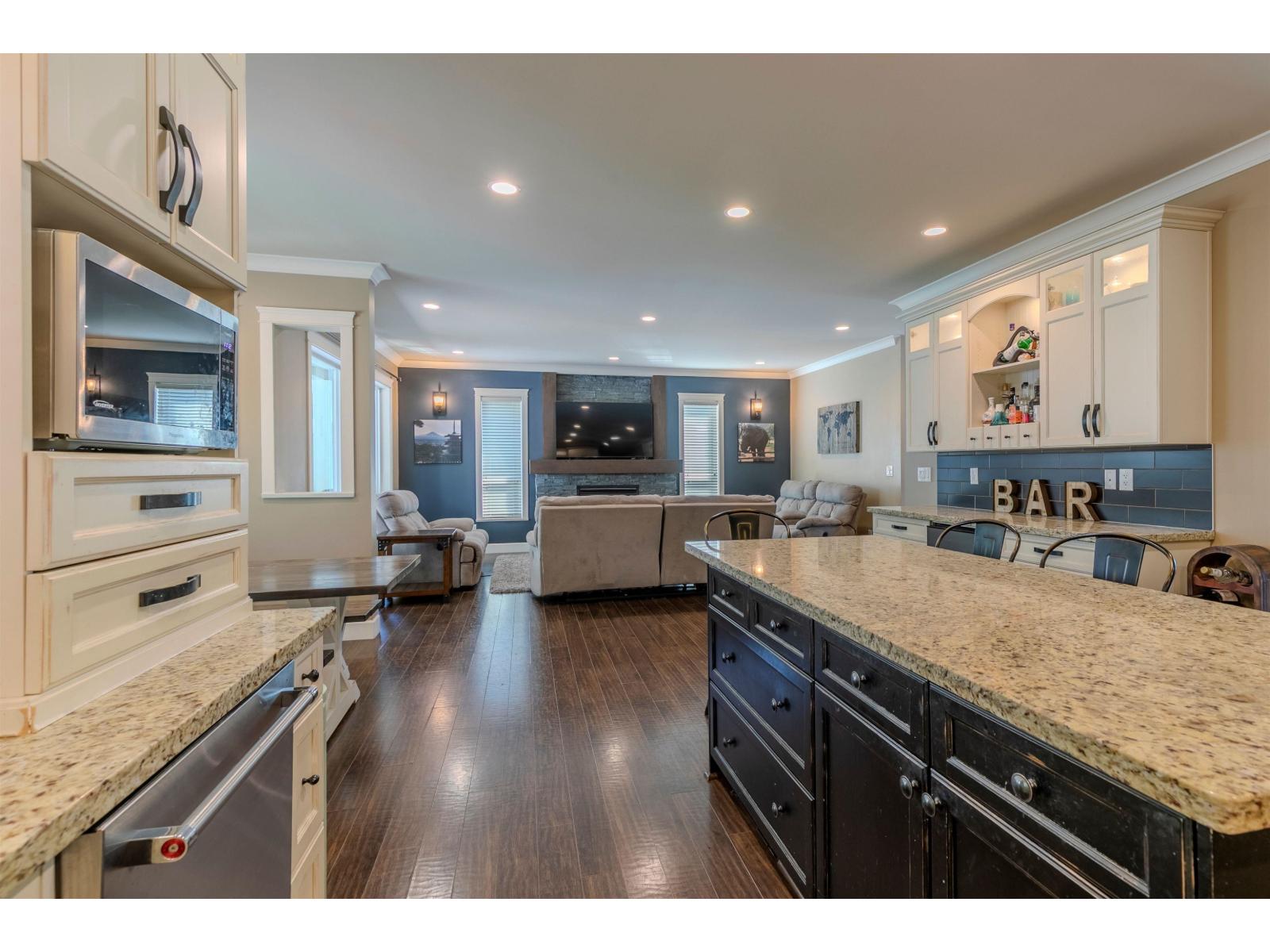 6 Bed, 4 Bath House for Sale in Mission – 35159 MCEWEN AVENUE, Mission – MLS# R3152344 - Image 19
