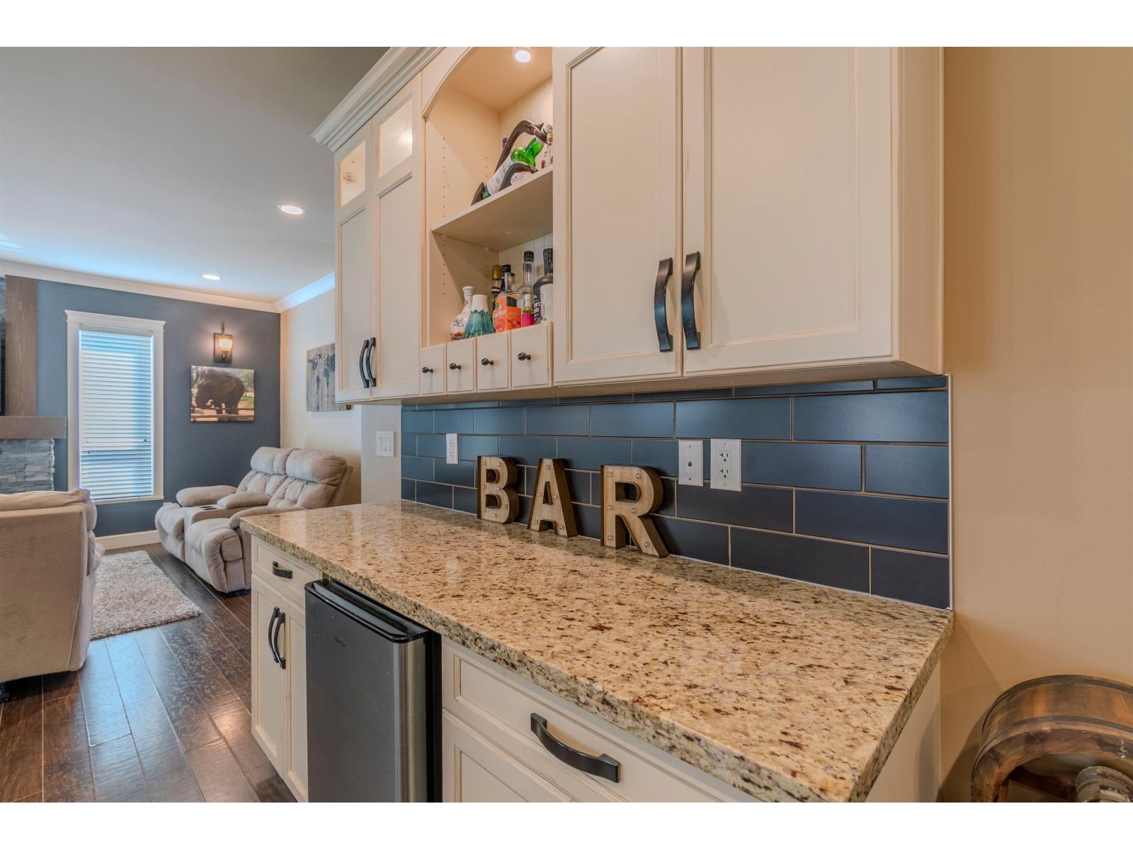 6 Bed, 4 Bath House for Sale in Mission – 35159 MCEWEN AVENUE, Mission – MLS# R3152344 - Image 20