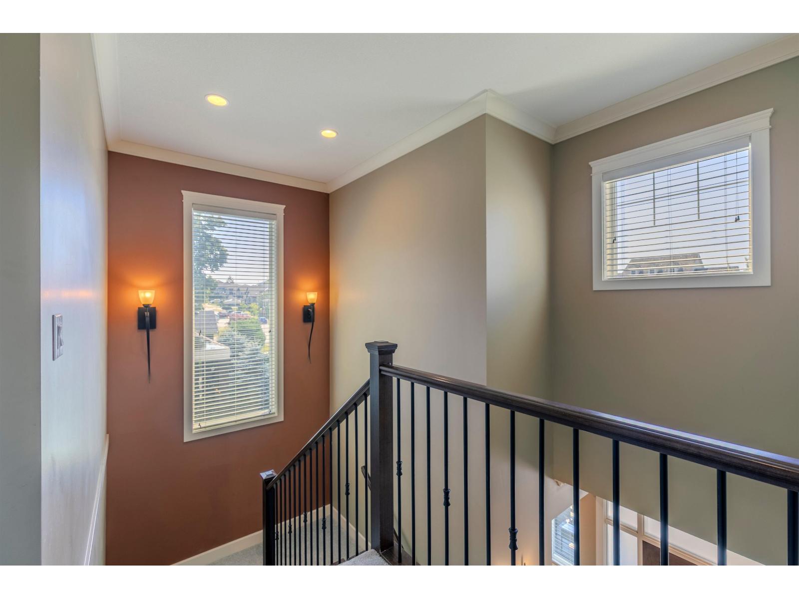 6 Bed, 4 Bath House for Sale in Mission – 35159 MCEWEN AVENUE, Mission – MLS# R3152344 - Image 27