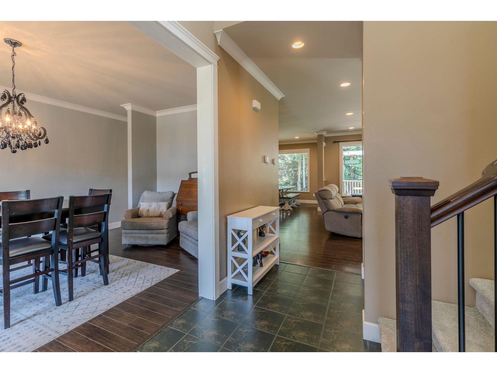 6 Bed, 4 Bath House for Sale in Mission – 35159 MCEWEN AVENUE, Mission – MLS# R3152344 - Image 8