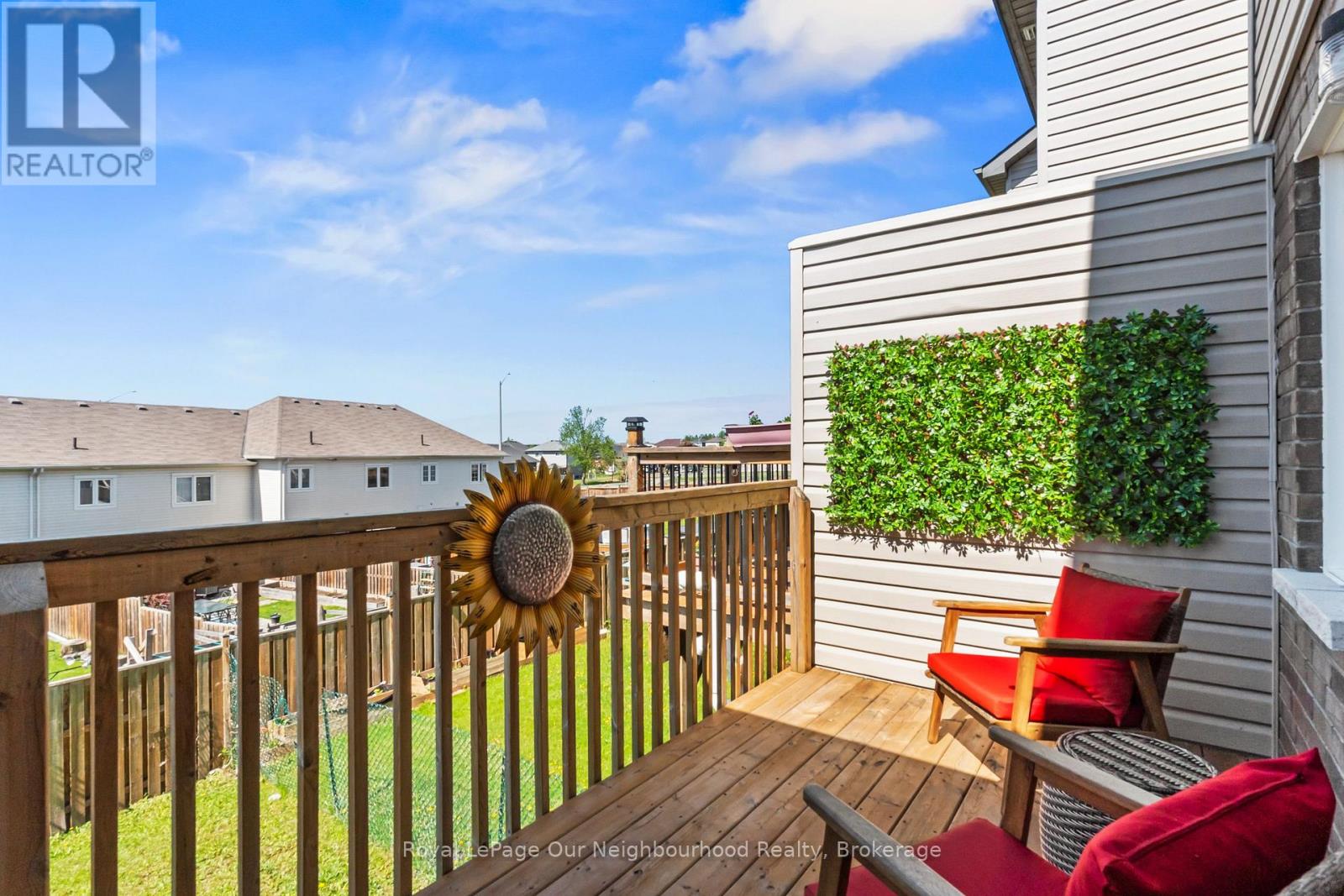 270 LOUDEN TERRACE - Image 7