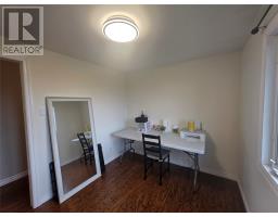 107 Burry Avenue thumbnail 20