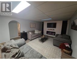 107 Burry Avenue thumbnail 28