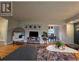 107 Burry Avenue thumbnail 8