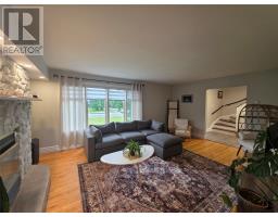107 Burry Avenue thumbnail 7