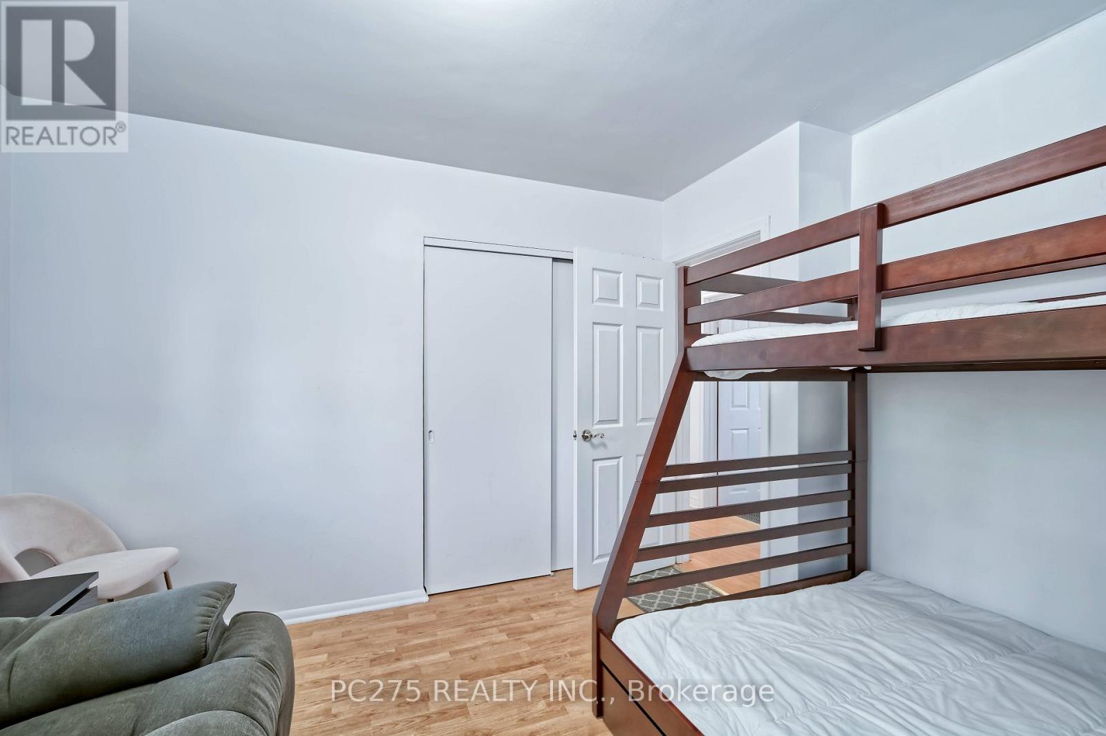 1229 EXMOUTH STREET - 20