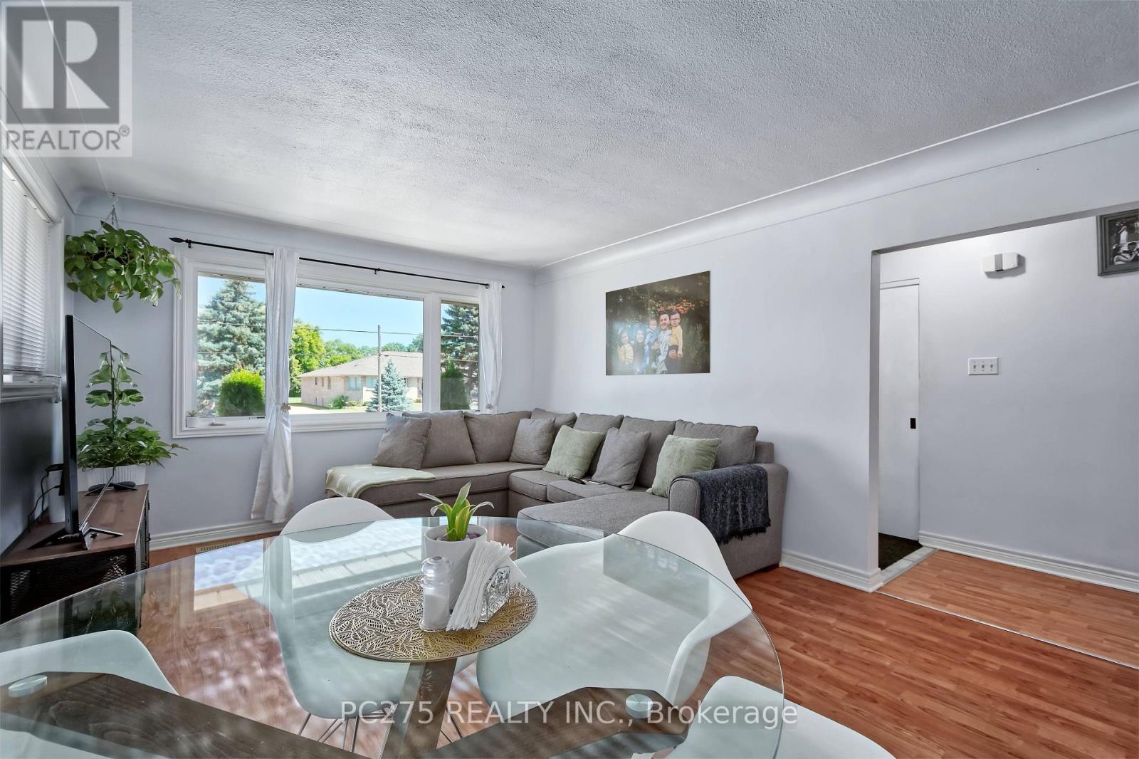 1229 EXMOUTH STREET - Image 9